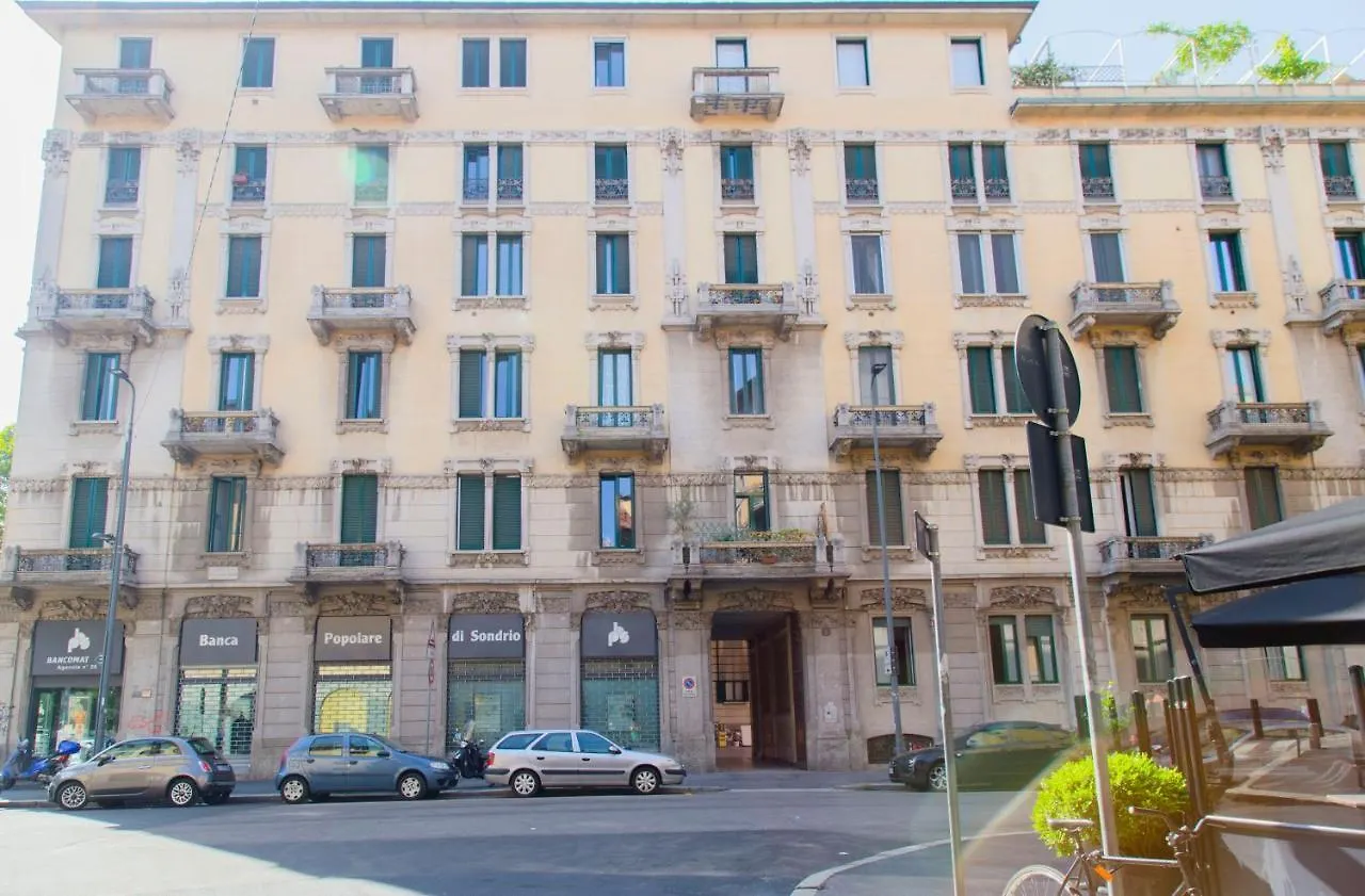New & Cozy Apt In Porta Romana Milan Apartment
