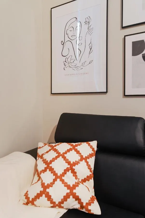 New & Cozy Apt In Porta Romana Milano 0*,  Italia
